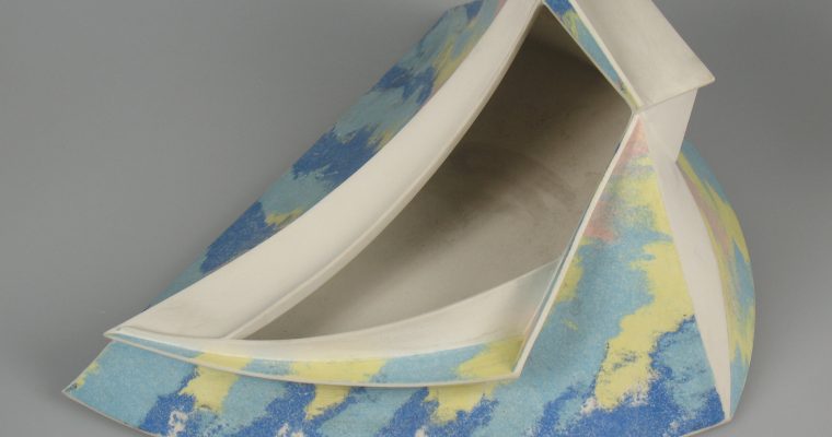 Saskia Koster porcelain vessel