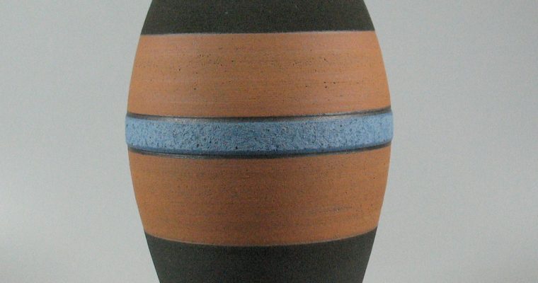 Fritz Rossmann art pottery vase