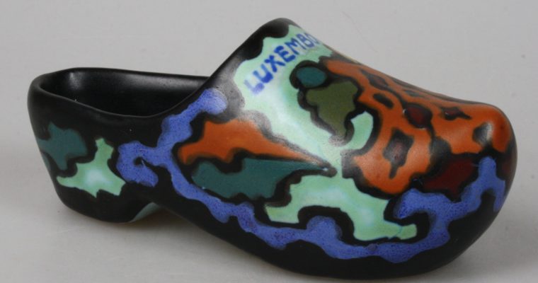 Regina art deco Goudaware clog