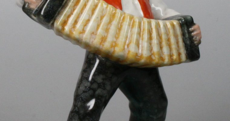 Ditmar Urbach art deco figurine