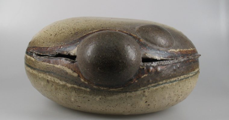 Hilbert Boxem brutalist ceramic object