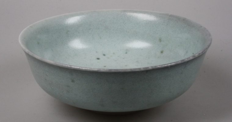 Jan de Rooden porcelain art pottery bowl