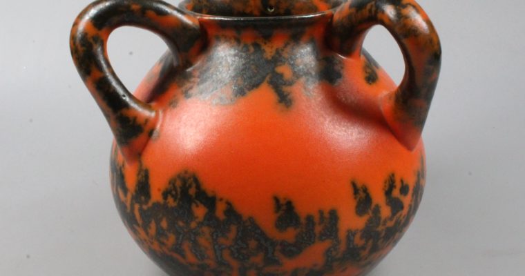 Arnhemsche Fayencefabriek 1930’s art deco vase