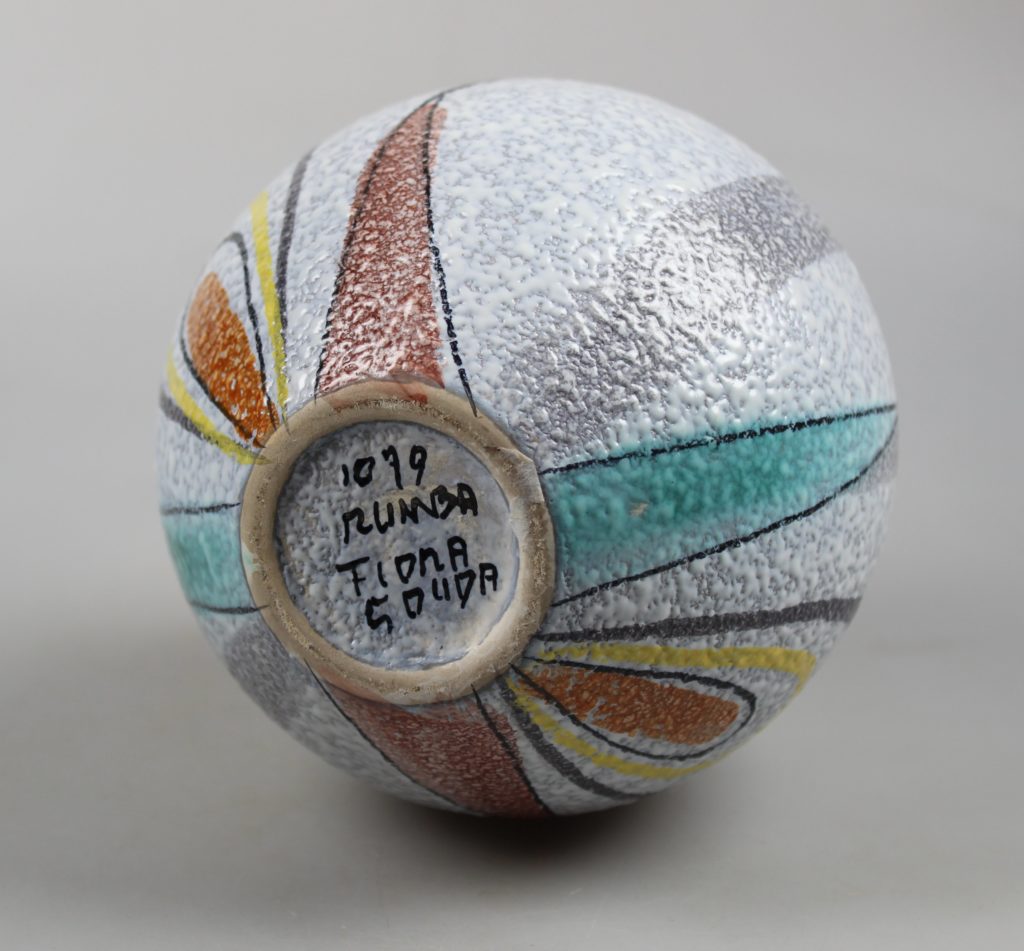 ビンテージgouda pottery Holland Rumba Flora 皿 ビンテージgouda pottery Holland Rumba Flora 皿