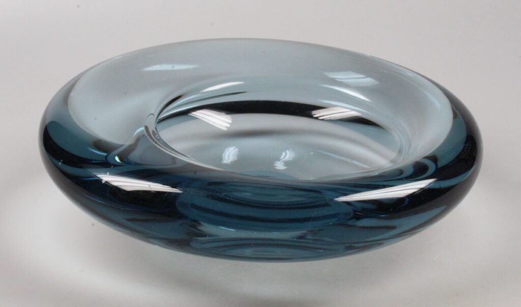 Per Lütken Holmegaard glass bowl