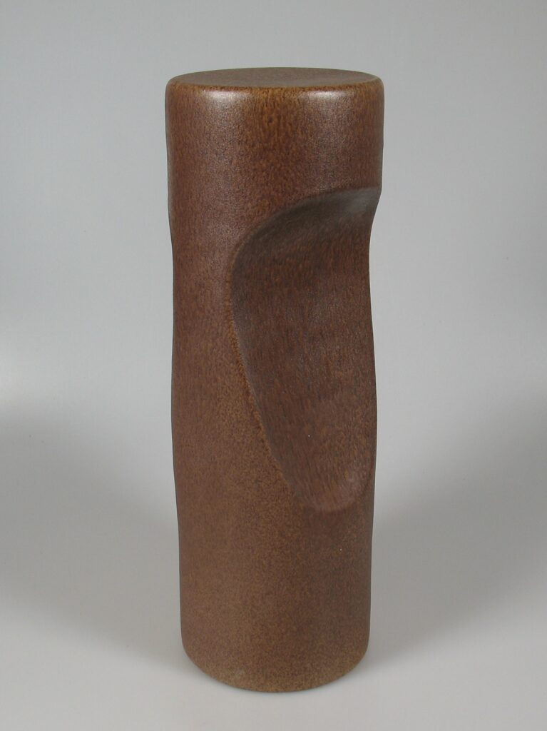 Henny Radijs studio pottery pillar form 1971