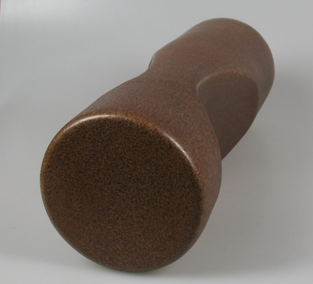 Henny Radijs studio pottery pillar form 1971