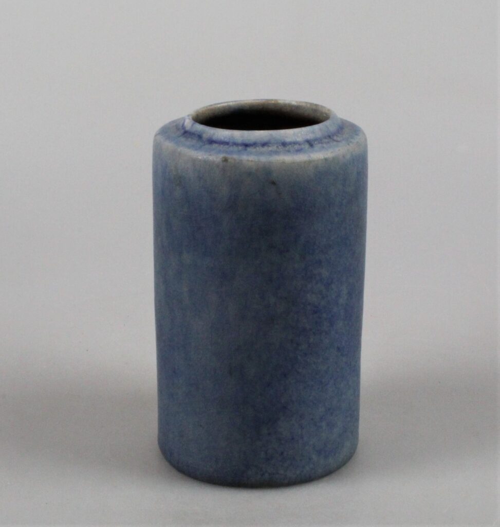 Suson Hubrecht blue art pottery vase