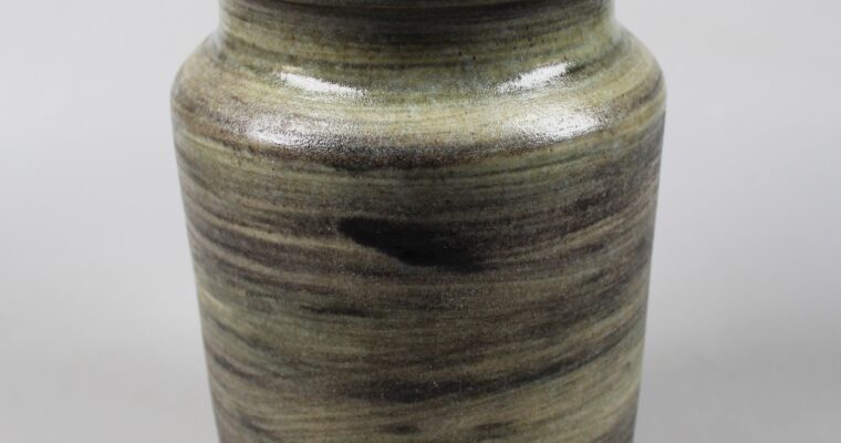 Alice van Mourik (1922-1997) vase