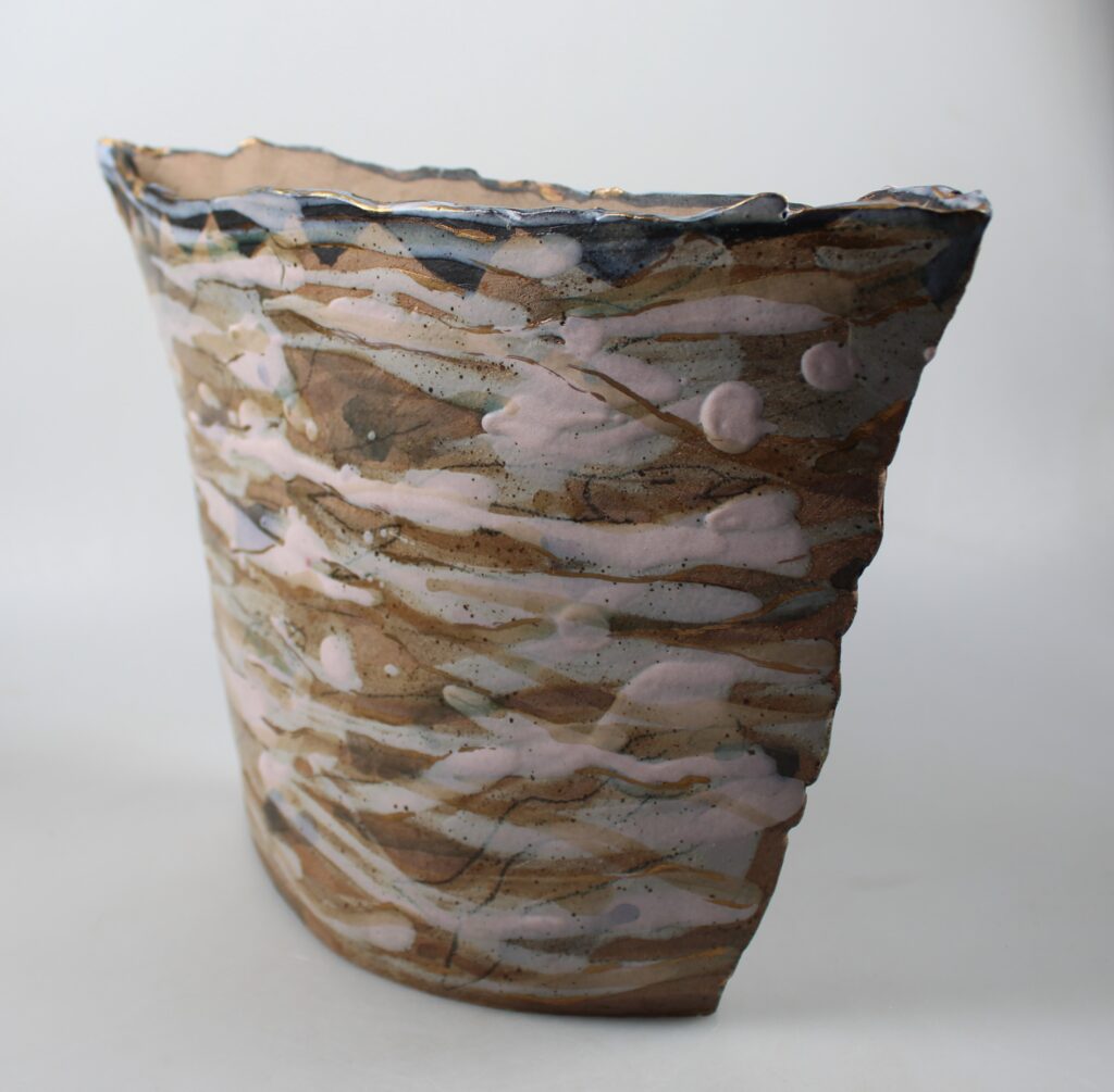 Evelyn van Baarda (1953) vase