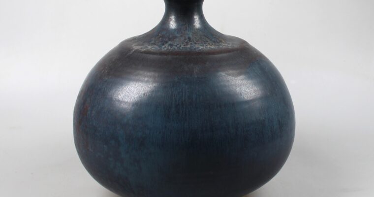Hein Severijns blue vase 1981